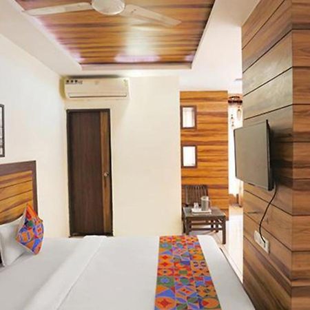 Fabexpress Madhuram Landmark Bhopal Exteriör bild